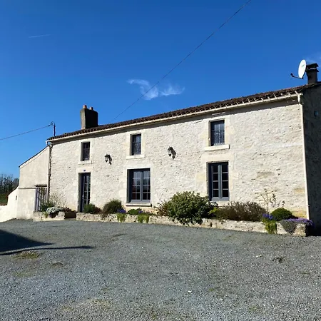 Les Puvinieres * Breuil-Barret